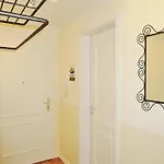Josephine 8 Apartment