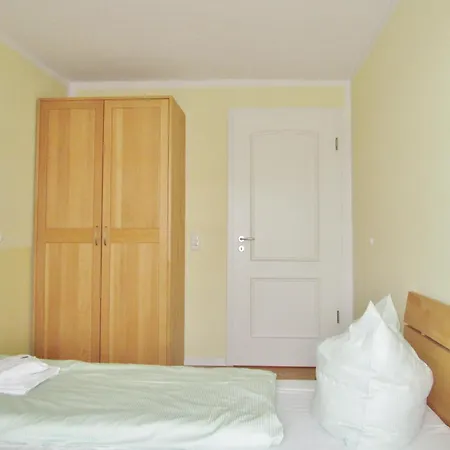 Josephine 8 Apartment